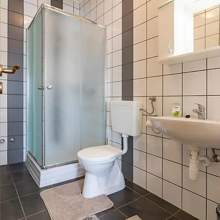 Toelgyfa Vendeghaz קישקורוש